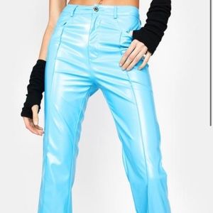 Vinyl/leather look pants